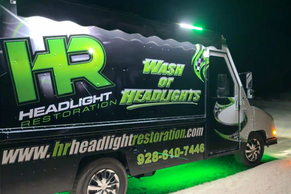 HR HEADLIGHT RESTORATION WASH TRUCK